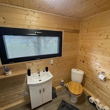 Glamping Les Kralovstvi * Bílá Třemešná
