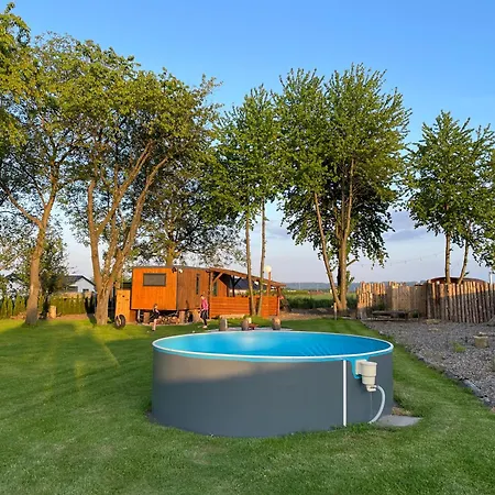 אוהל מפואר Glamping Les Kralovstvi *